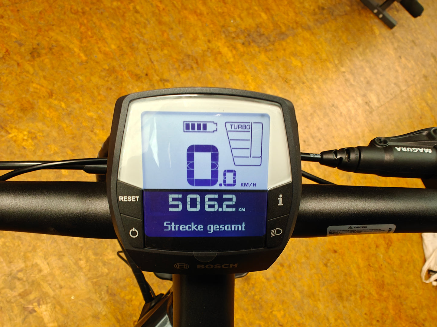 Kettler Escaro Comp 8 Gebraucht.