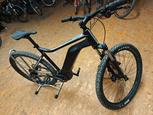 Giant Fathom E-Bike